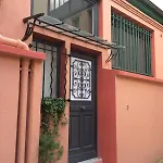 Lovely Little Duplex House Париж