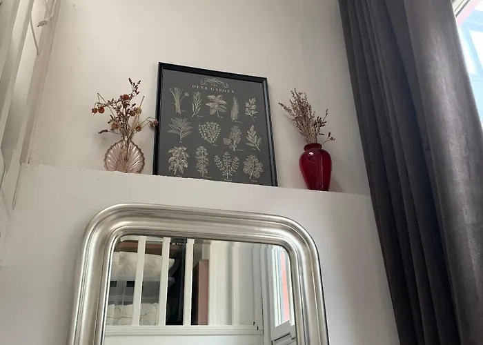 Lejlighed Lovely Little Duplex House Paris